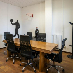 Office space to lease in Segrate