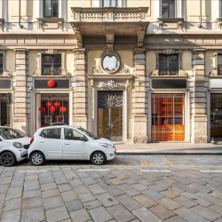 Via Mengoni 4