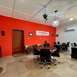 Serviced offices in central Milan