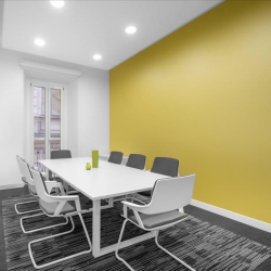 Office suites in central Milan