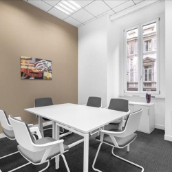 Offices at Via Mengoni 4