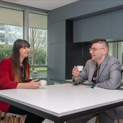Serviced office to let in Milan
