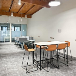 Serviced office to lease in Milan