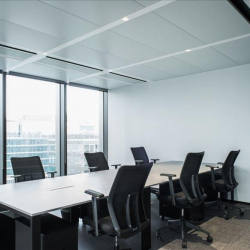 Serviced offices to let in Milan