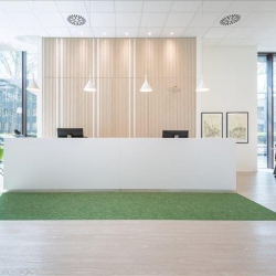 Office accomodations to hire in Milan