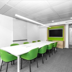 Viale Certosa 218 executive offices