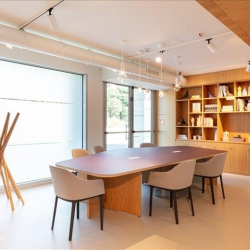Office suite in Rome