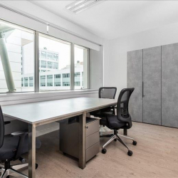 Office spaces in central Milan