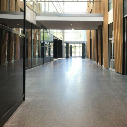 Wagramer Straße 19 serviced office centres