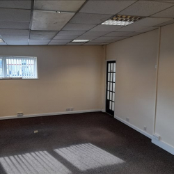 Executive office centre to lease in Reading