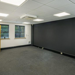 Office suite to let in Henley-in-Arden