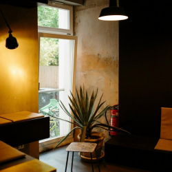 Zehdenicker Strasse 1 serviced offices