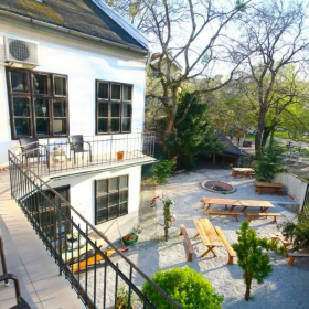 Exterior view of 6A, Sasinkova, 6. Click for details.