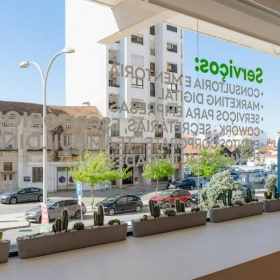 Interior of Avenida 1º de Maio 20. Click for details.