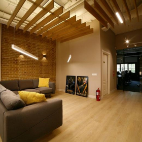 Office spaces to let in Marbella. Click for details.
