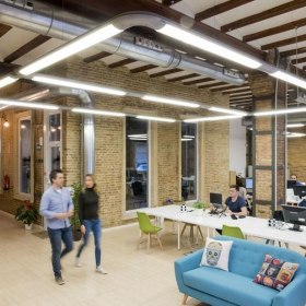 Image of Valencia executive suite. Click for details.