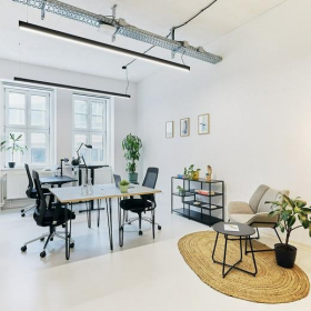 Office suite to let in Berlin. Click for details.