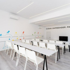 Executive office centre to rent in Caldas Da Rainha. Click for details.