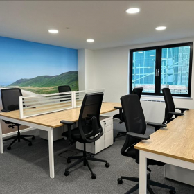 Offices at 23-24 Park Place, Meet Space. Click for details.