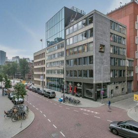 Interior of Posthoornstraat 17. Click for details.