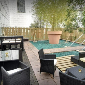 Serviced office to hire in Bordeaux. Click for details.