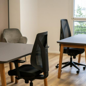 Executive office centre in Paris. Click for details.
