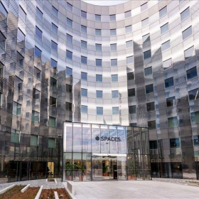 Puteaux executive office centre. Click for details.