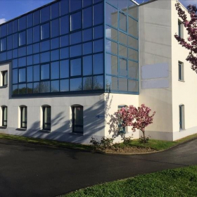 Office spaces to rent in Le Mans. Click for details.