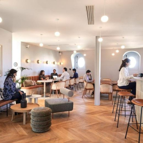 Executive office - Paris. Click for details.