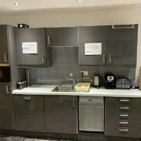 Executive offices to hire in Barry. Click for details.