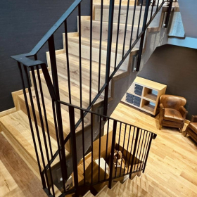 Interior of 10 West Street. Click for details.
