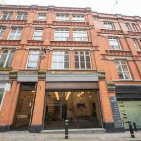 Exterior view of 11 Cannon Street. Click for details.