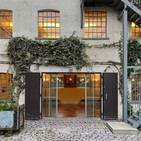 Office accomodation in London. Click for details.