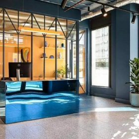 Office accomodations in central London. Click for details.