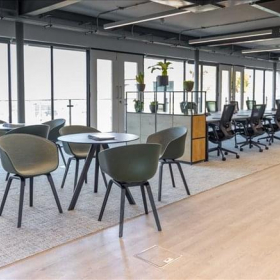 Serviced offices to let in London. Click for details.
