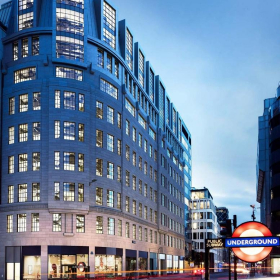 London executive suite. Click for details.