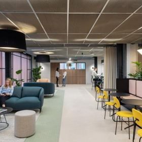 London office accomodation. Click for details.