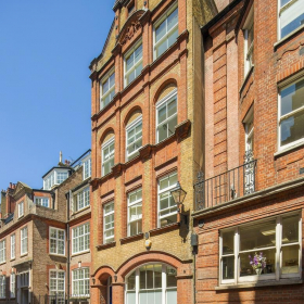 Image of London executive suite. Click for details.