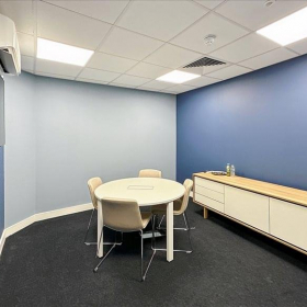 London serviced office. Click for details.