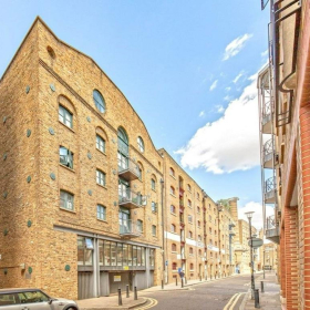 Office accommodations to lease in London. Click for details.