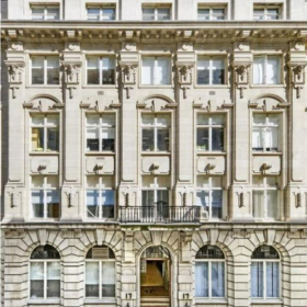 Executive suite in London. Click for details.