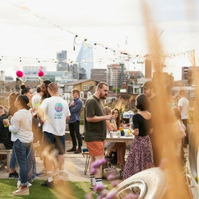 Exterior view of 20 Saint Thomas Street. Click for details.