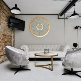 Executive suite to hire in London. Click for details.