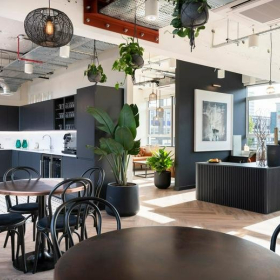 Exterior image of 25 Town Square. Click for details.