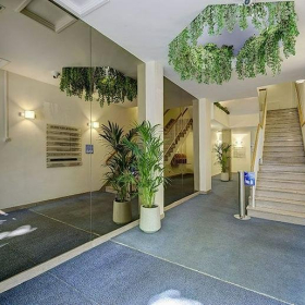 Image of London office suite. Click for details.