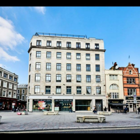 Interior of 41-44 Great Queen Street. Click for details.