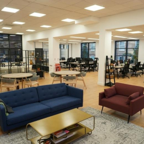 Executive office to lease in London. Click for details.