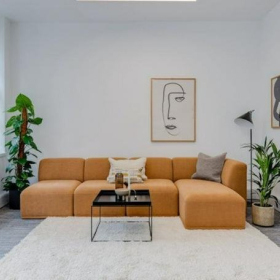 Image of London executive office. Click for details.