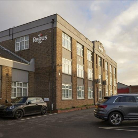 Office accomodation to hire in London. Click for details.