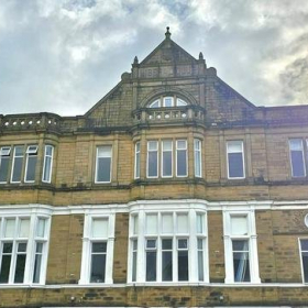 Serviced office to let in Padiham. Click for details.